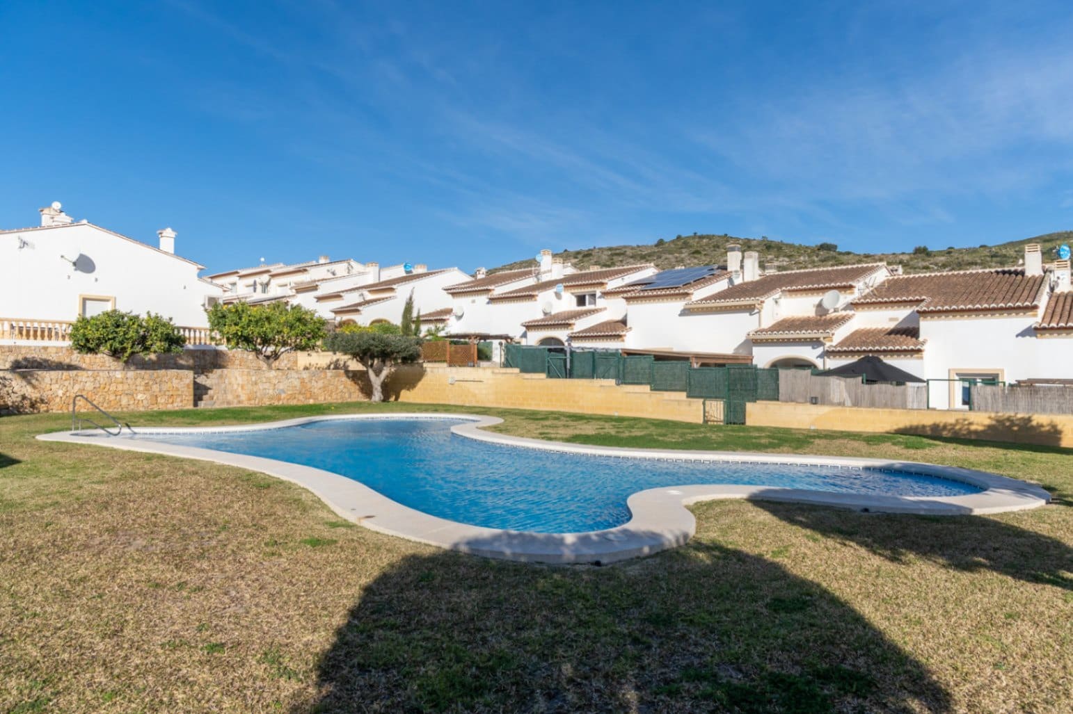 Apartamento de 2 habitaciones en Benitachell / Benitatxell en venta con piscina garaje - 289.000 € (Ref: 9997346)