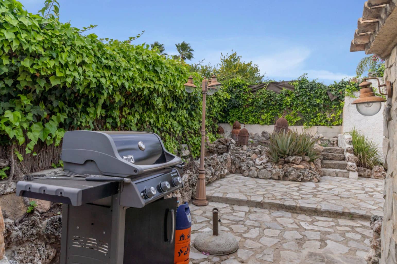 3 soverom Villa til salgs i Javea / Xabia med svømmebasseng garasje - € 820 000 (Ref: 9997347)