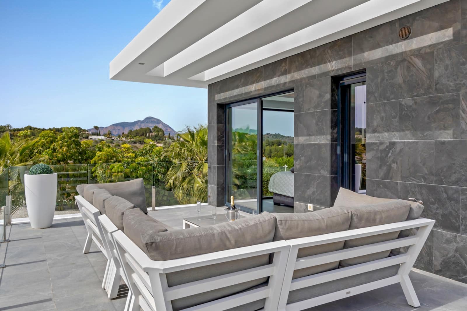 3 soveværelse Villa til salg i Javea / Xabia med swimmingpool garage - € 1.395.000 (Ref: 9997351)