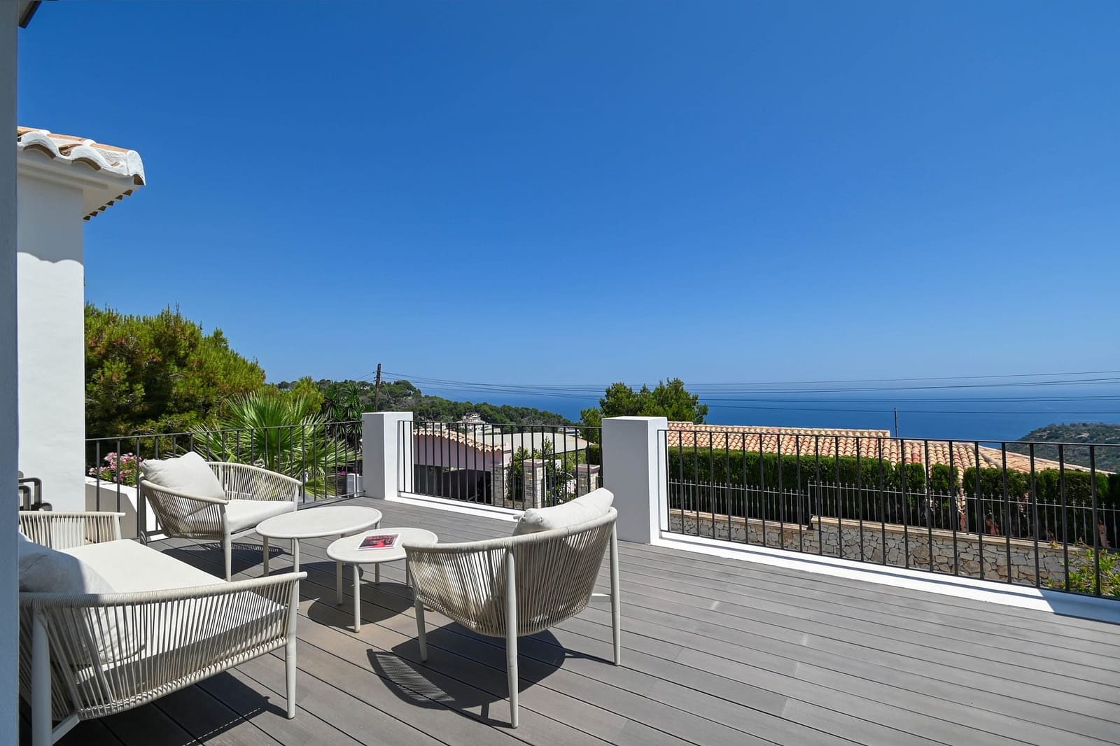 4 sypialnia Willa na sprzedaż w Javea / Xabia z basenem garażem - 1 695 000 € (Ref: 9997353)