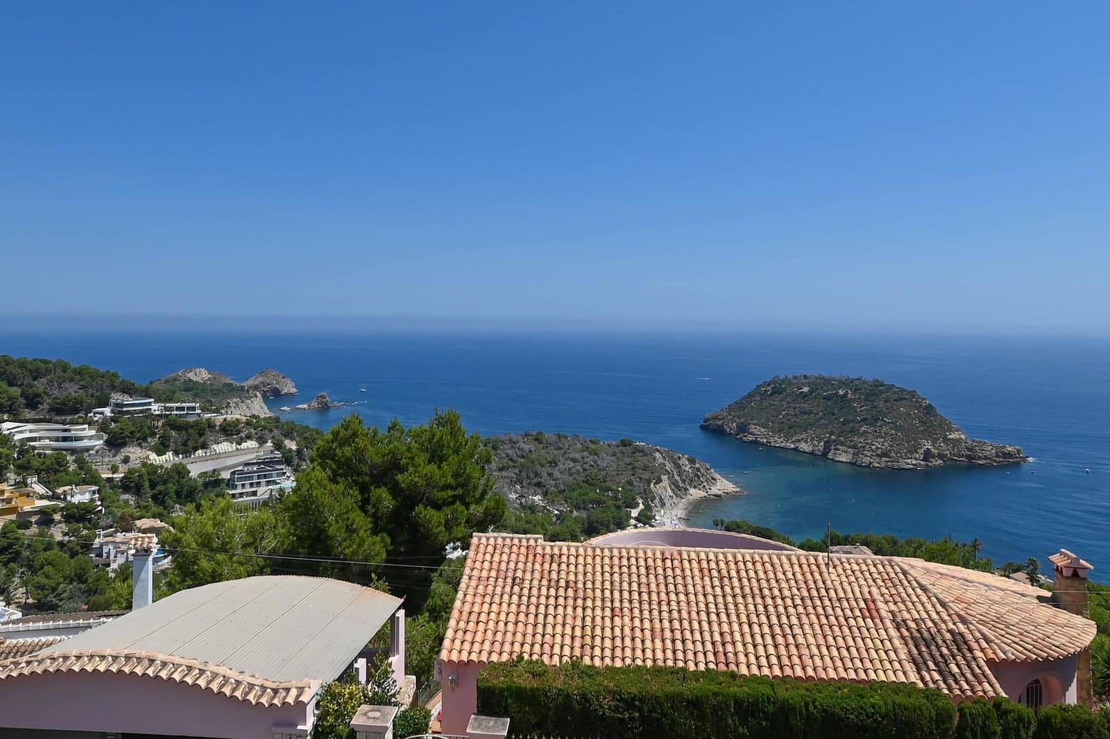 4 sypialnia Willa na sprzedaż w Javea / Xabia z basenem garażem - 1 695 000 € (Ref: 9997353)