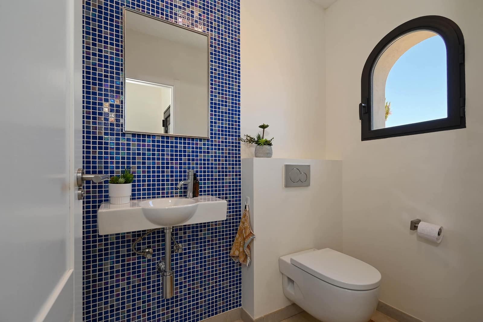 4 sypialnia Willa na sprzedaż w Javea / Xabia z basenem garażem - 1 695 000 € (Ref: 9997353)