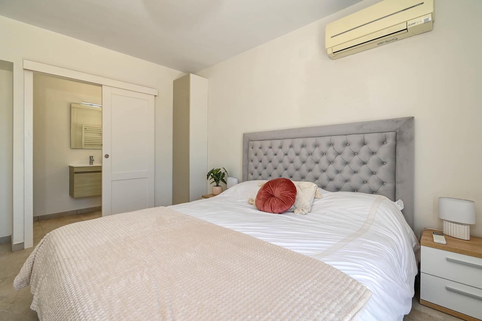 4 sypialnia Willa na sprzedaż w Javea / Xabia z basenem garażem - 1 695 000 € (Ref: 9997353)