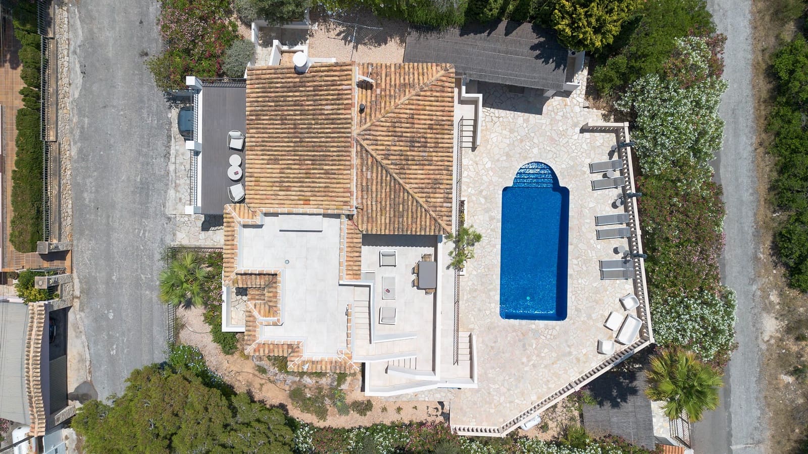 4 sypialnia Willa na sprzedaż w Javea / Xabia z basenem garażem - 1 695 000 € (Ref: 9997353)