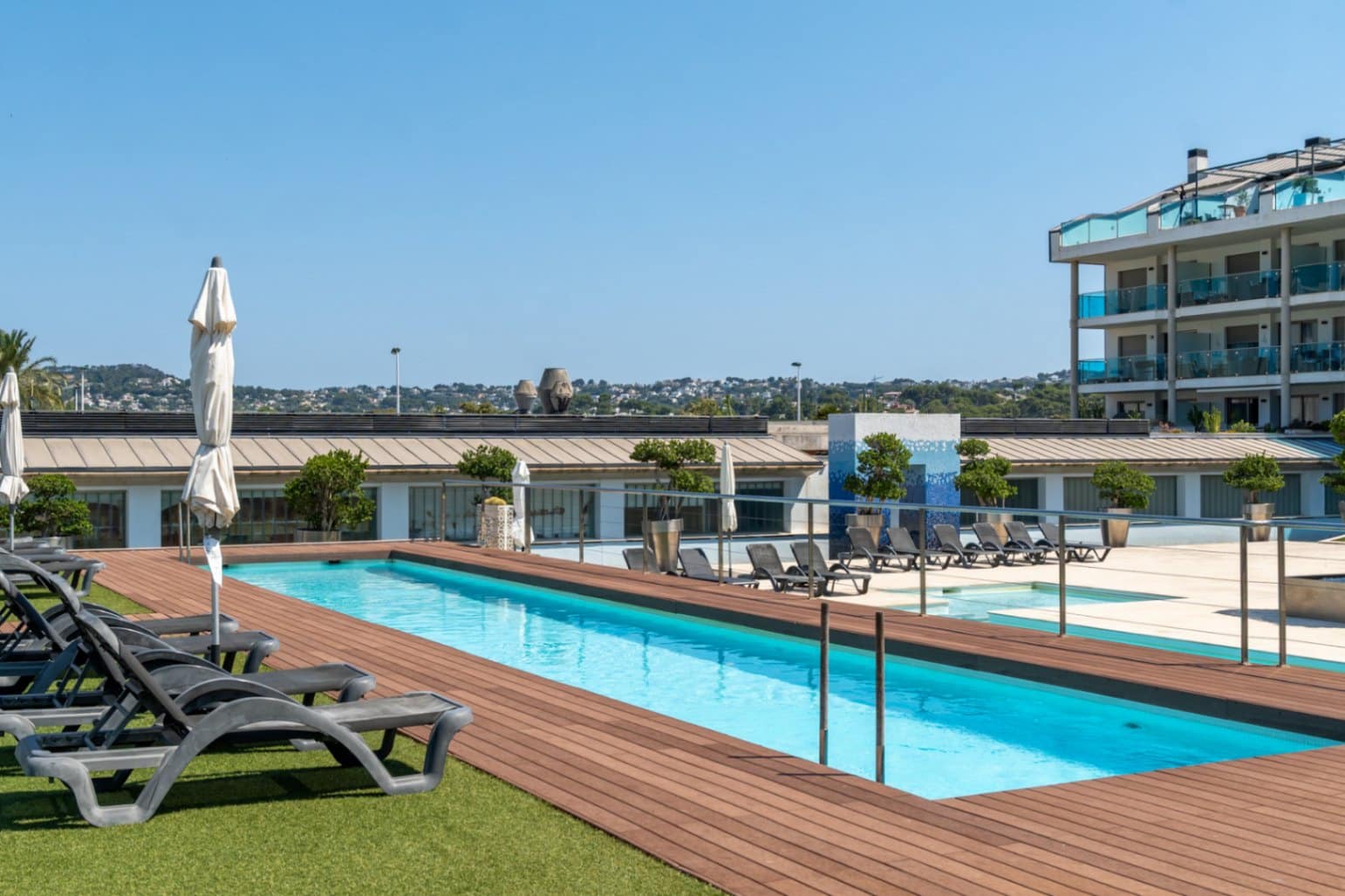 3 slaapkamer Appartement te koop in Arenal met zwembad garage - € 997.000 (Ref: 9997355)