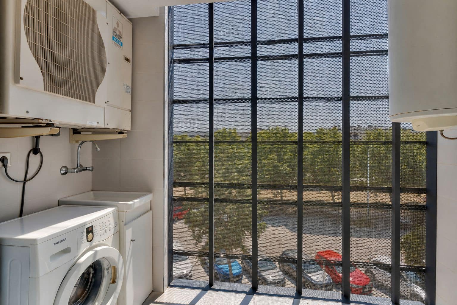 3 slaapkamer Appartement te koop in Arenal met zwembad garage - € 997.000 (Ref: 9997355)