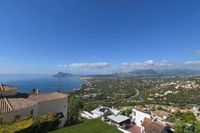 6 soveværelse Villa til salg i Altea med swimmingpool garage - € 2.495.000 (Ref: 9997356)