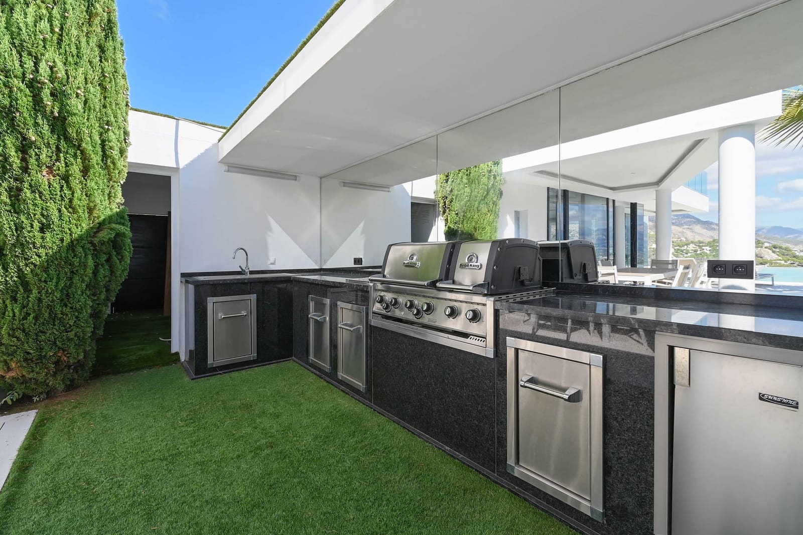 6 soveværelse Villa til salg i Altea med swimmingpool garage - € 2.495.000 (Ref: 9997356)