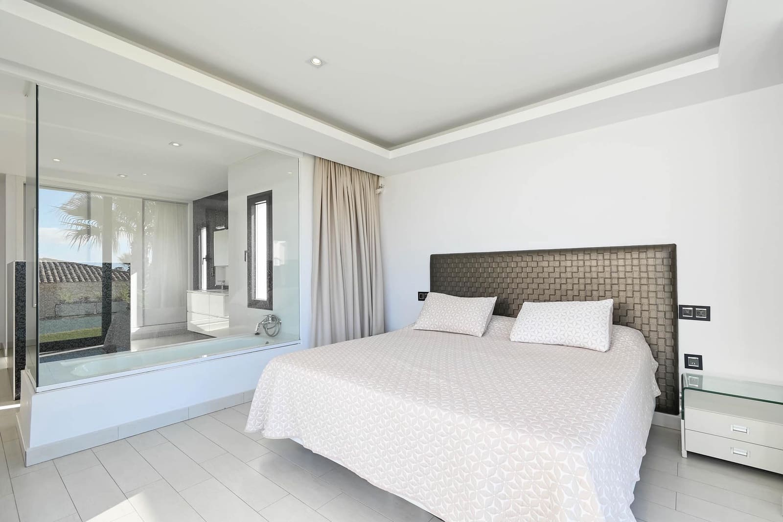 6 soveværelse Villa til salg i Altea med swimmingpool garage - € 2.495.000 (Ref: 9997356)