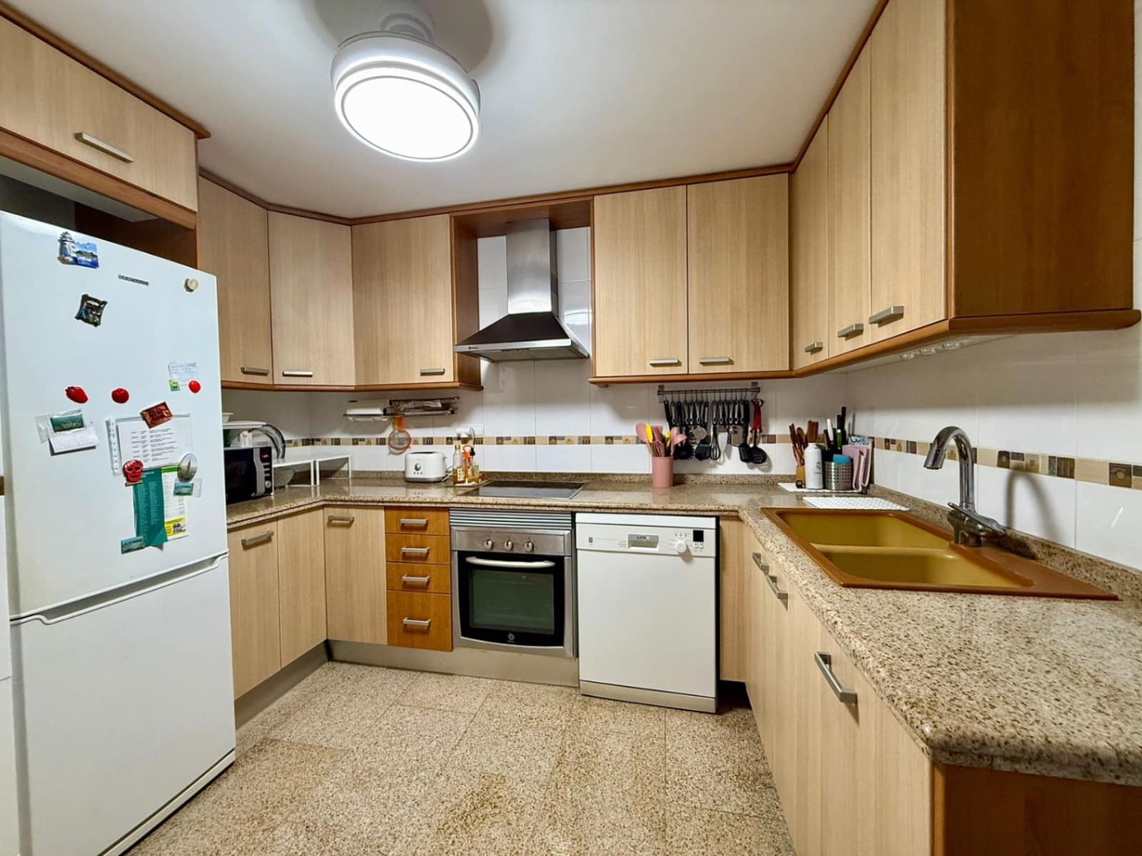 3 chambre Appartement à vendre à Denia avec piscine garage - 399 000 € (Ref: 9997358)