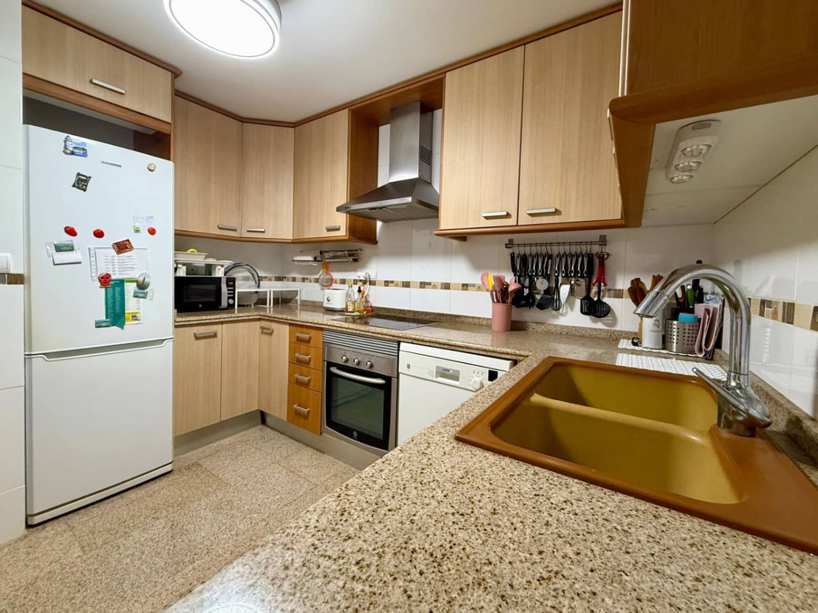 3 chambre Appartement à vendre à Denia avec piscine garage - 399 000 € (Ref: 9997358)