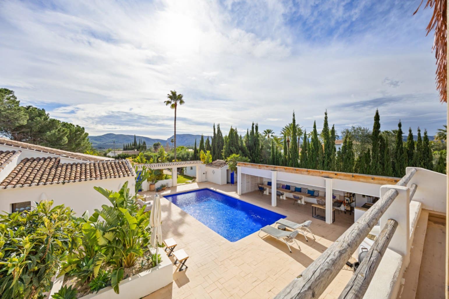 5 bedroom Villa for sale in Javea / Xabia with pool garage - € 2,190,000 (Ref: 9997359)