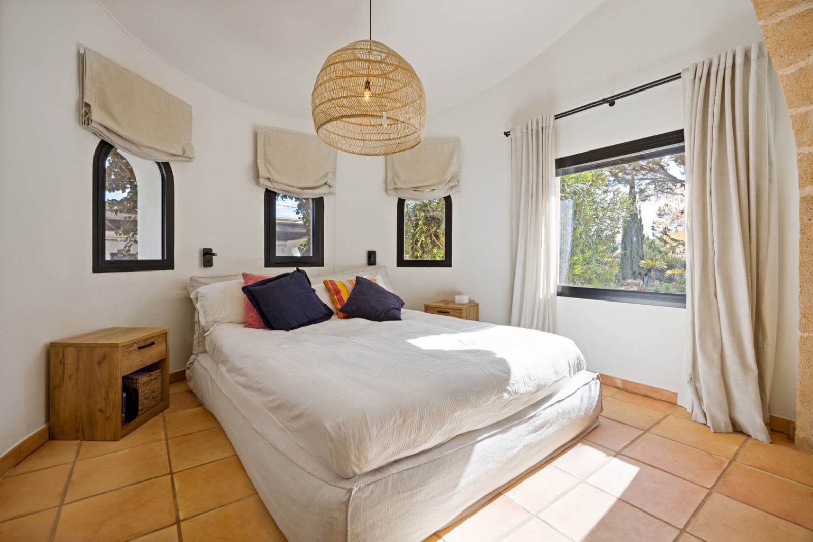 5 bedroom Villa for sale in Javea / Xabia with pool garage - € 2,190,000 (Ref: 9997359)
