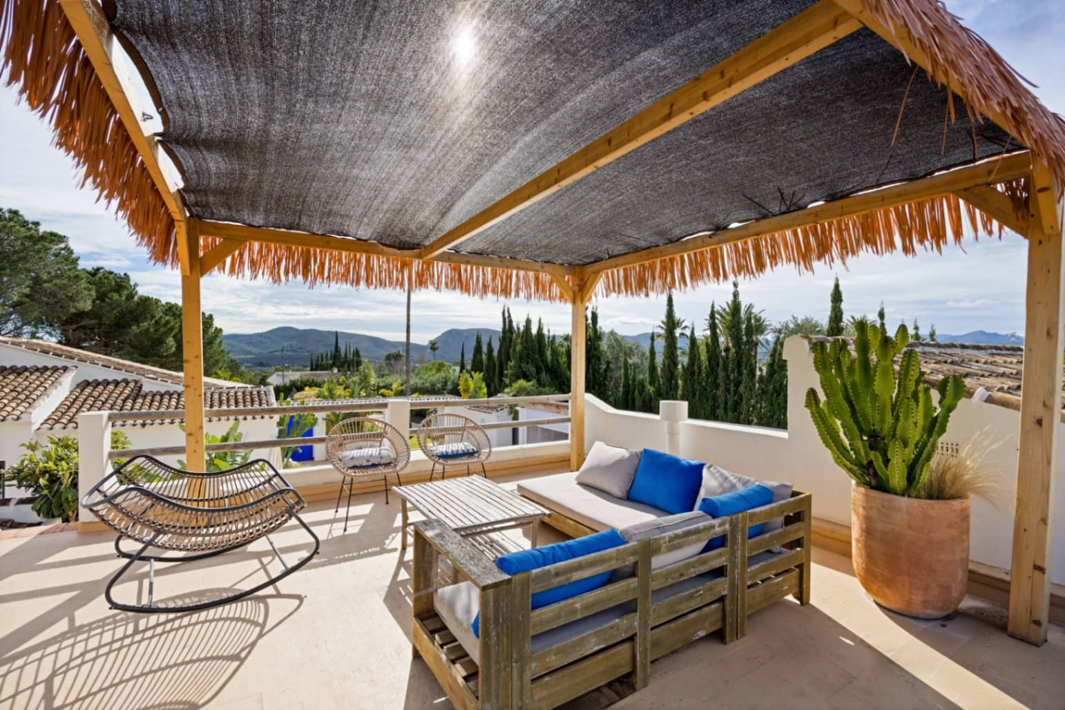 5 bedroom Villa for sale in Javea / Xabia with pool garage - € 2,190,000 (Ref: 9997359)