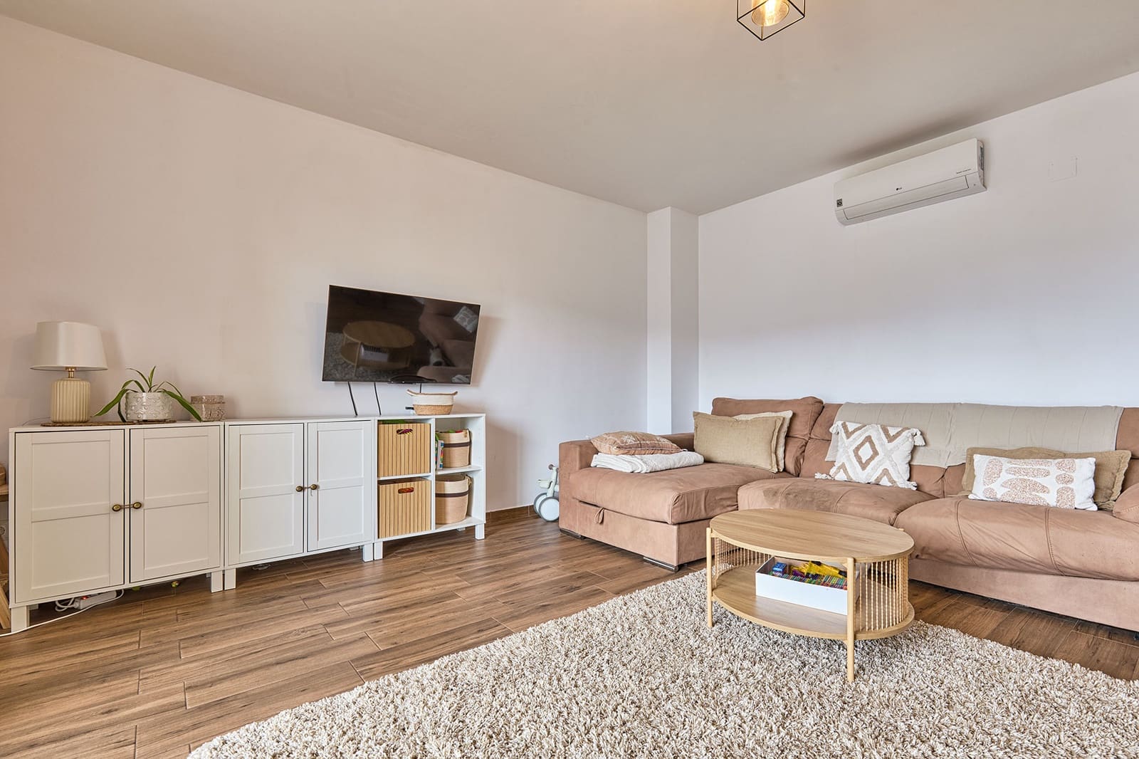 2 makuuhuone Huoneisto myytävänä paikassa Teulada - 195 000 € (Ref: 9997362)