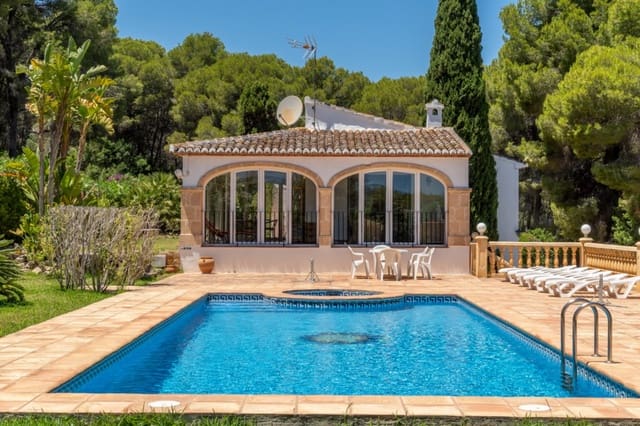 3 sypialnia Willa na sprzedaż w Javea / Xàbia z basenem garażem - 895 000 € (Ref: 9997364)
