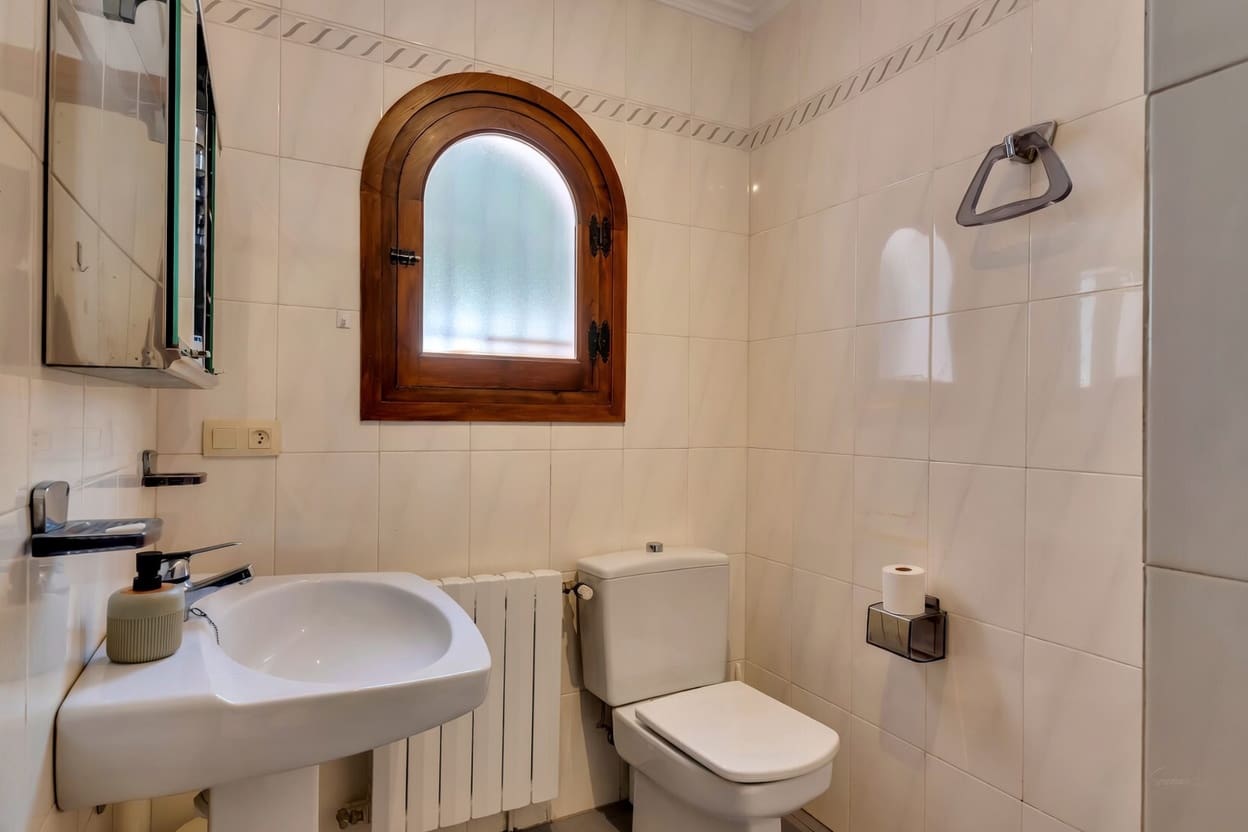 3 sypialnia Willa na sprzedaż w Javea / Xabia z basenem garażem - 895 000 € (Ref: 9997364)