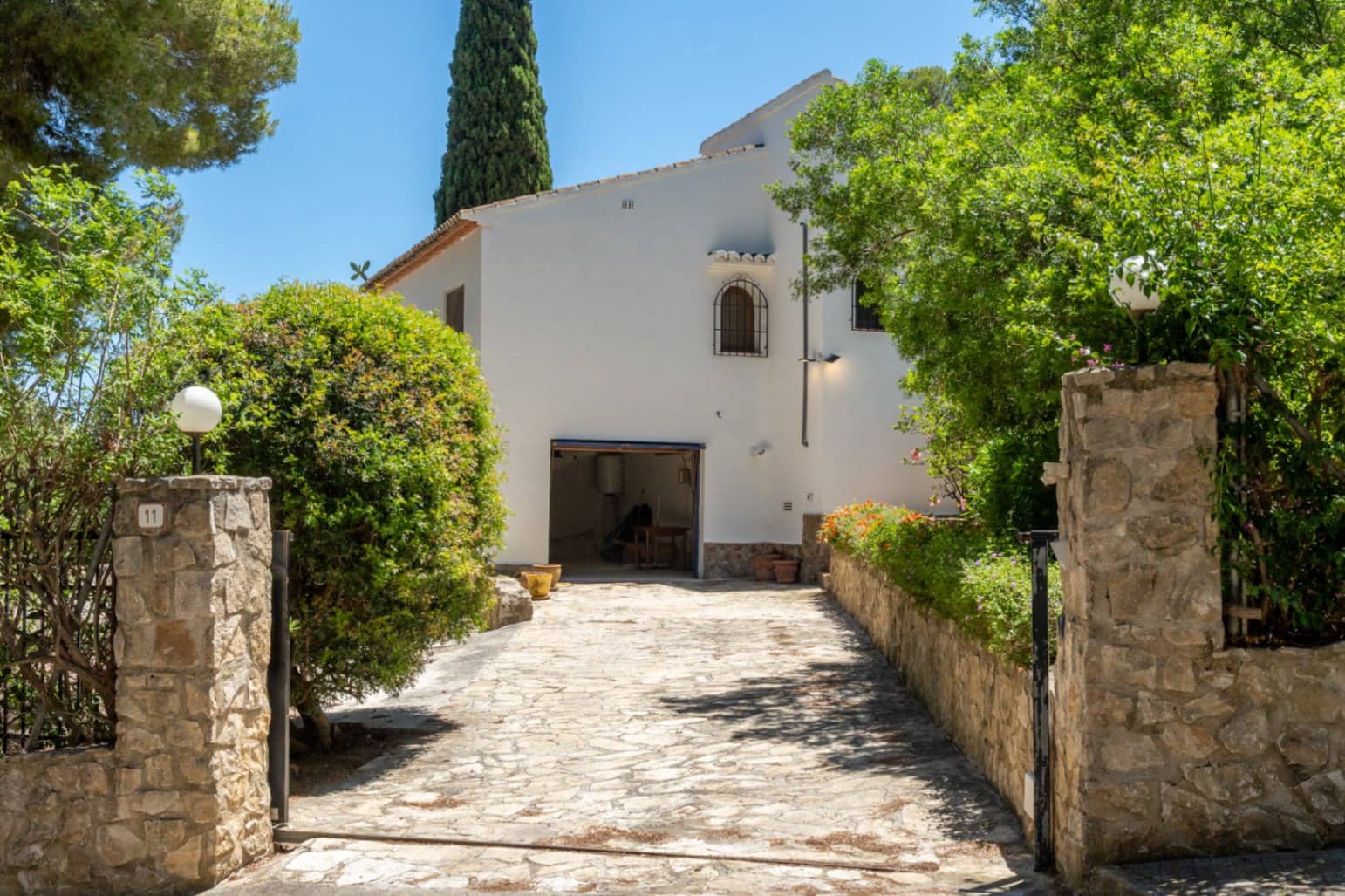 3 sypialnia Willa na sprzedaż w Javea / Xabia z basenem garażem - 895 000 € (Ref: 9997364)