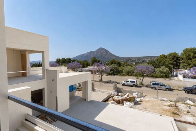 4 soveværelse Villa til salg i Javea / Xàbia med swimmingpool garage - € 1.690.000 (Ref: 9997365)