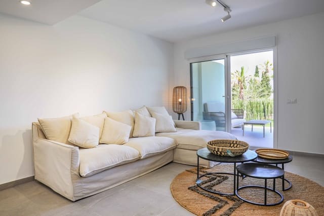 2 bedroom Apartment for sale in Dénia with pool - € 381,000 (Ref: 9997369)