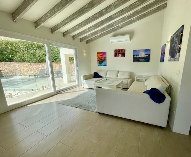 5 soveværelse Villa til salg i Moraira med swimmingpool garage - € 795.000 (Ref: 9997370)