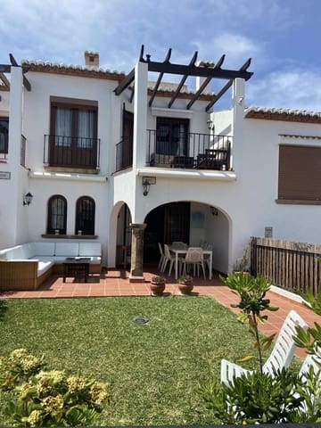 4 soveværelse Rækkehus til salg i Javea / Xàbia med swimmingpool - € 990.000 (Ref: 9997373)