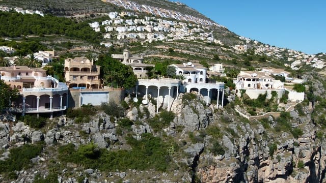Chalet de 5 habitaciones en Benitachell / Benitatxell en venta con piscina - 715.000 € (Ref: 9997376)