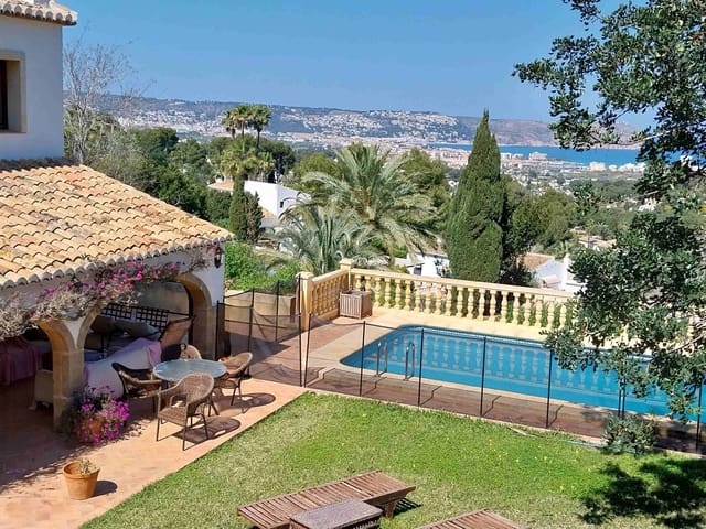 6 sovrum Villa till salu i Javea / Xàbia med pool garage - 1 340 000 € (Ref: 9997378)