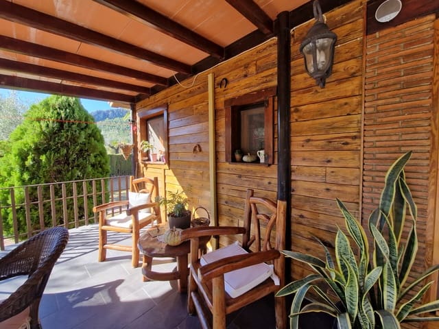 4 sypialnia Finka/Dom wiejski na sprzedaż w Orba z basenem garażem - 899 000 € (Ref: 9997383)