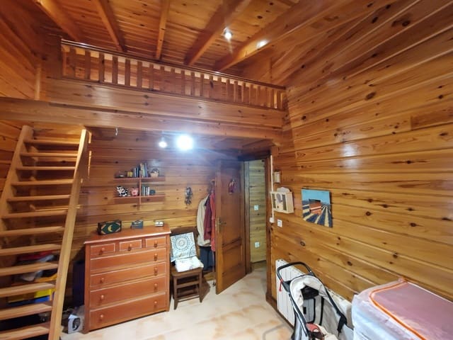 4 sypialnia Finka/Dom wiejski na sprzedaż w Orba z basenem garażem - 899 000 € (Ref: 9997383)