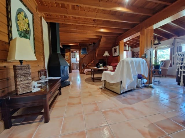 4 slaapkamer Finca/Landhuis te koop in Orba met zwembad garage - € 899.000 (Ref: 9997383)