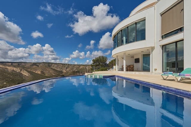 4 soveværelse Villa til salg i Javea / Xàbia med swimmingpool - € 2.850.000 (Ref: 9997389)