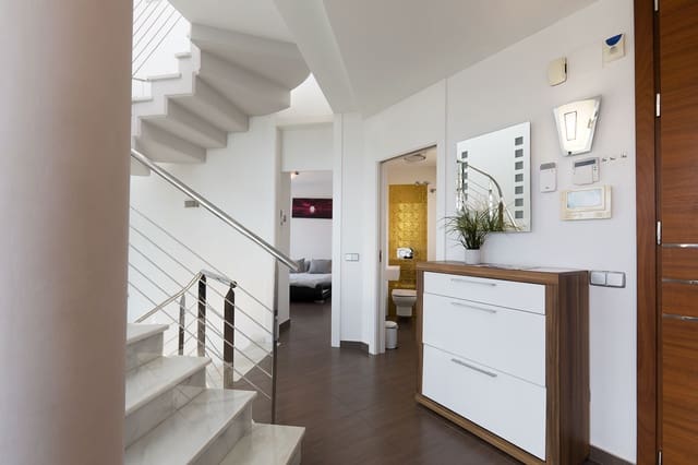 4 soveværelse Villa til salg i Javea / Xàbia med swimmingpool - € 2.850.000 (Ref: 9997389)