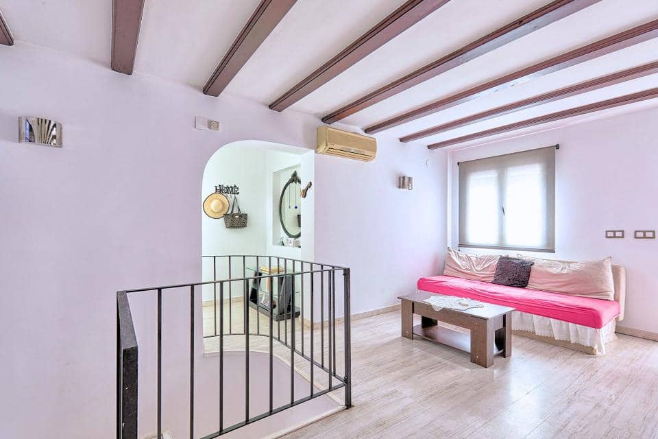 Chalet de 5 habitaciones en Javea / Xàbia en venta con piscina - 549.000 € (Ref: 9997395)