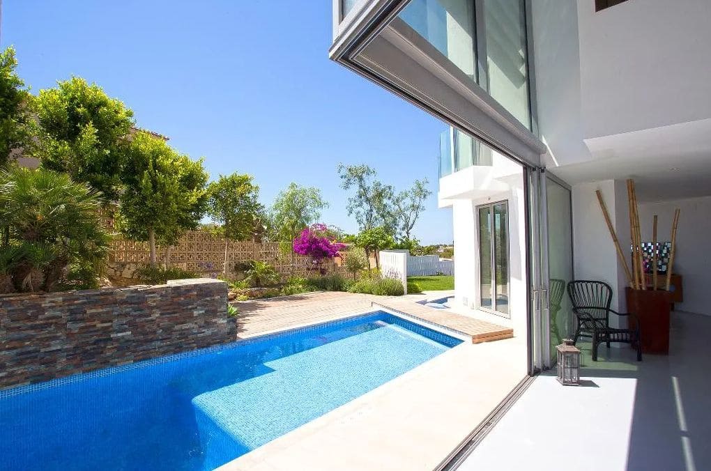 5 slaapkamer Villa te koop in Javea / Xabia met zwembad garage - € 2.830.000 (Ref: 9997396)