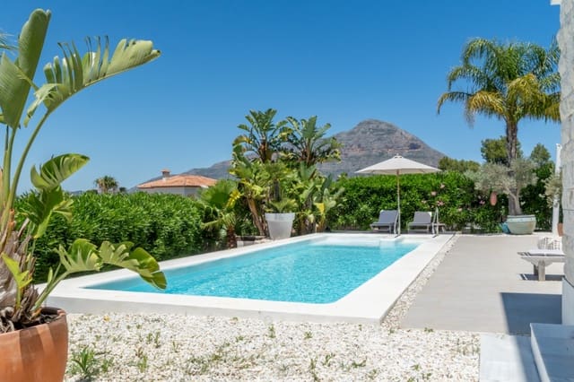3 soveværelse Villa til salg i Javea / Xàbia med swimmingpool garage - € 1.450.000 (Ref: 9997398)