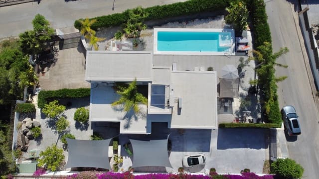 3 soveværelse Villa til salg i Javea / Xàbia med swimmingpool garage - € 1.450.000 (Ref: 9997398)