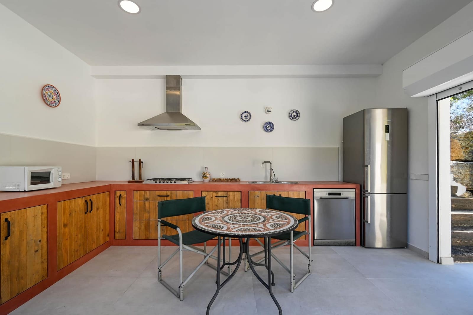 4 bedroom Villa for sale in Altea with pool garage - € 1,295,000 (Ref: 9997399)