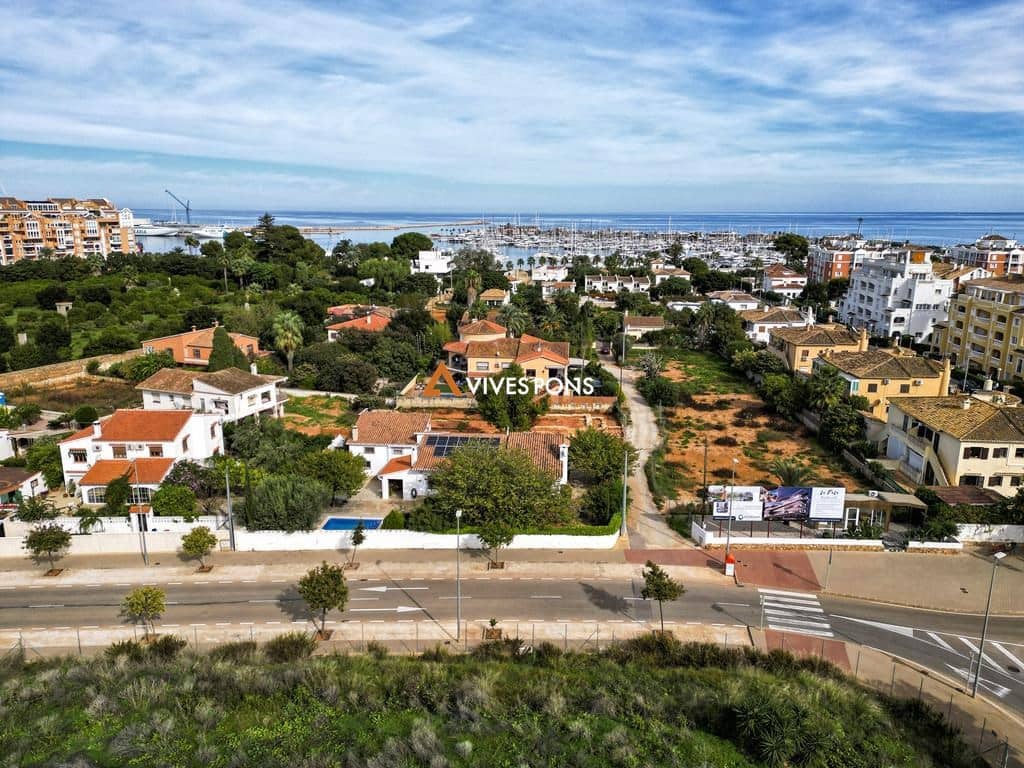 4 soverom Villa til salgs i Denia med svømmebasseng garasje - € 960 000 (Ref: 9997400)