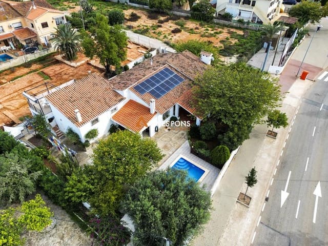 4 soverom Villa til salgs i El Puerto, Dénia med svømmebasseng garasje - € 960 000 (Ref: 9997400)