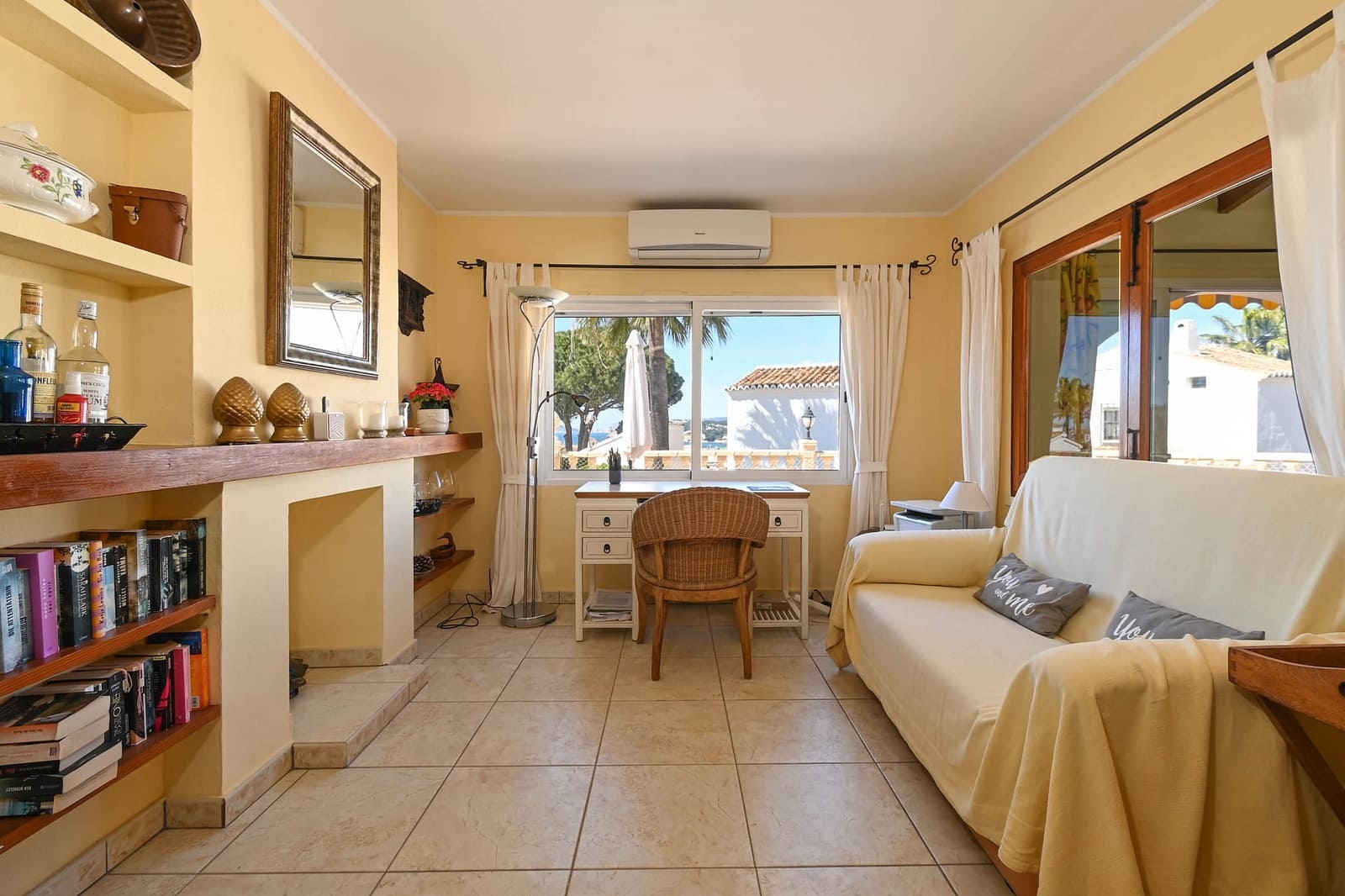 Chalet de 3 habitaciones en Moraira en venta con piscina - 1.150.000 € (Ref: 9997401)
