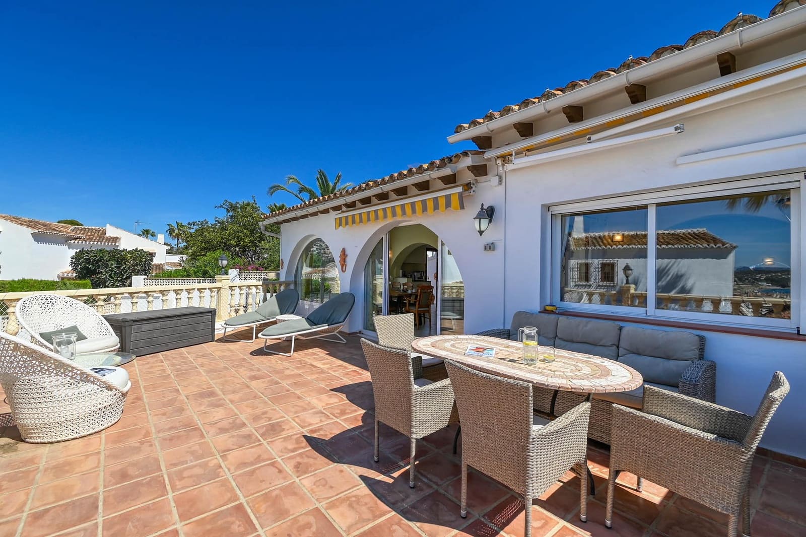 Chalet de 3 habitaciones en Moraira en venta con piscina - 1.150.000 € (Ref: 9997401)