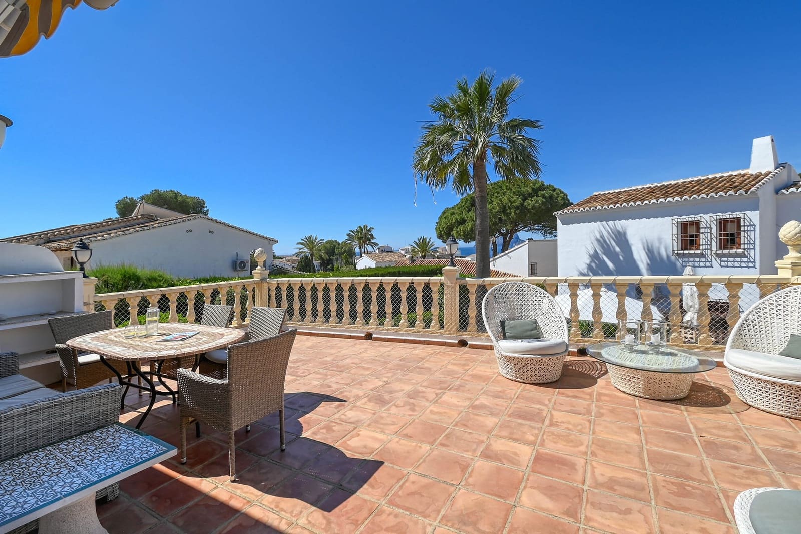 Chalet de 3 habitaciones en Moraira en venta con piscina - 1.150.000 € (Ref: 9997401)