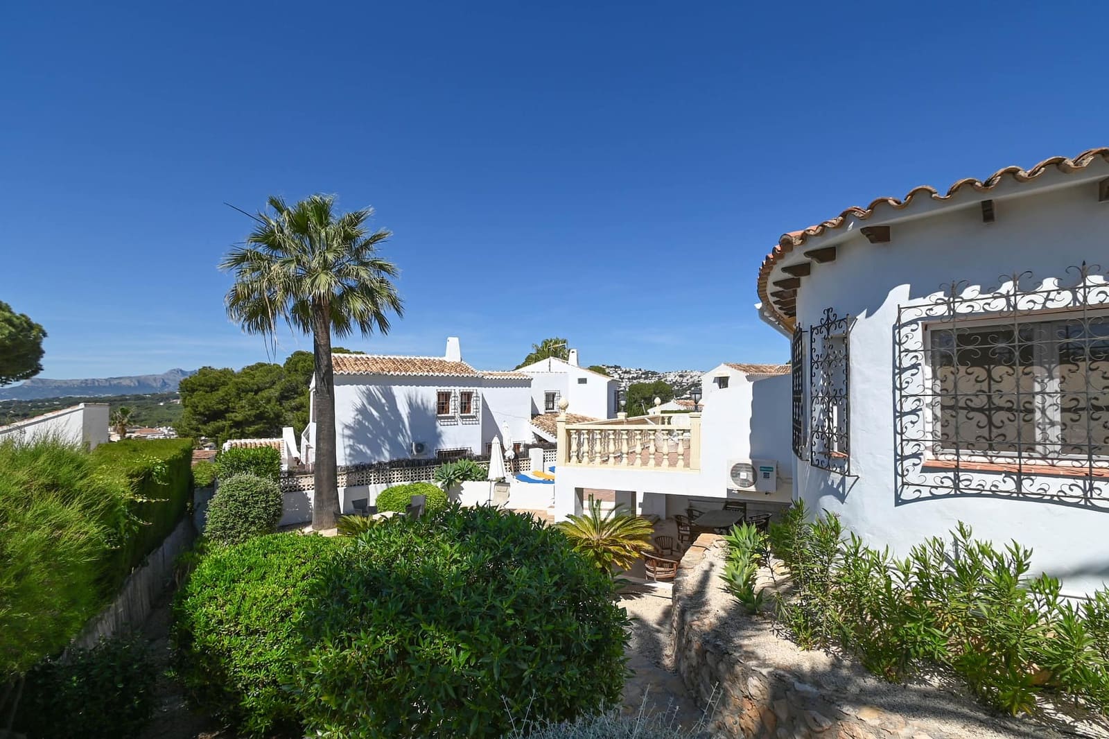 Chalet de 3 habitaciones en Moraira en venta con piscina - 1.150.000 € (Ref: 9997401)