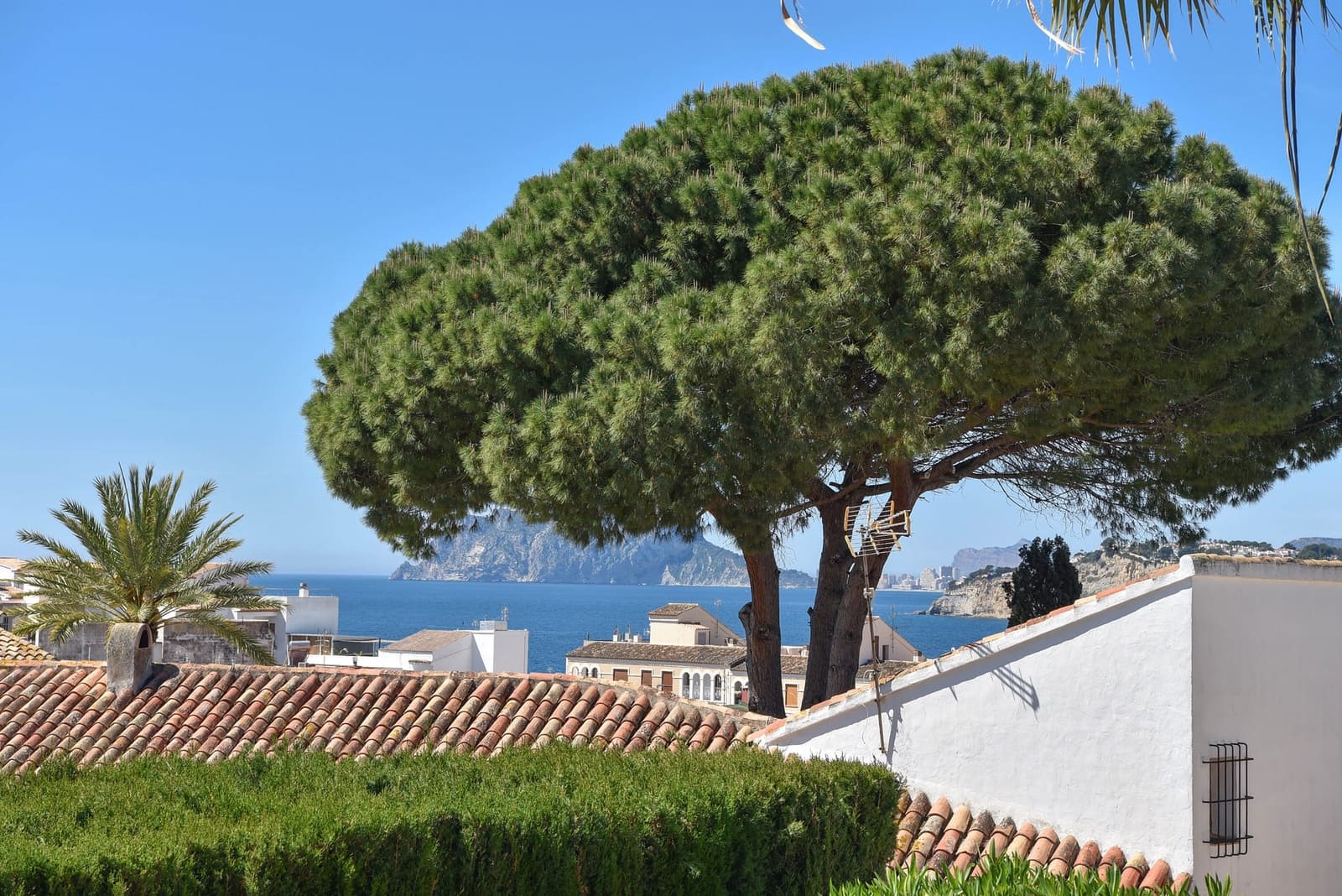 Chalet de 3 habitaciones en Moraira en venta con piscina - 1.150.000 € (Ref: 9997401)