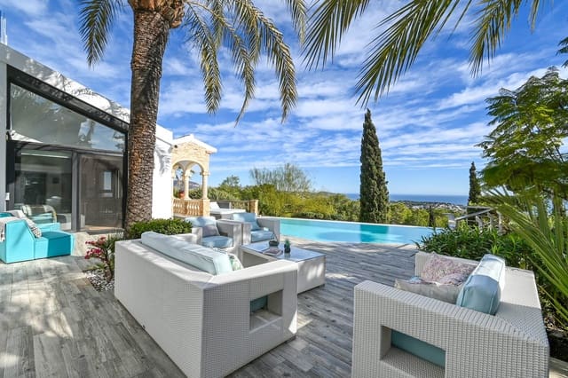 6 soveværelse Villa til salg i Benissa med swimmingpool garage - € 3.900.000 (Ref: 9997402)