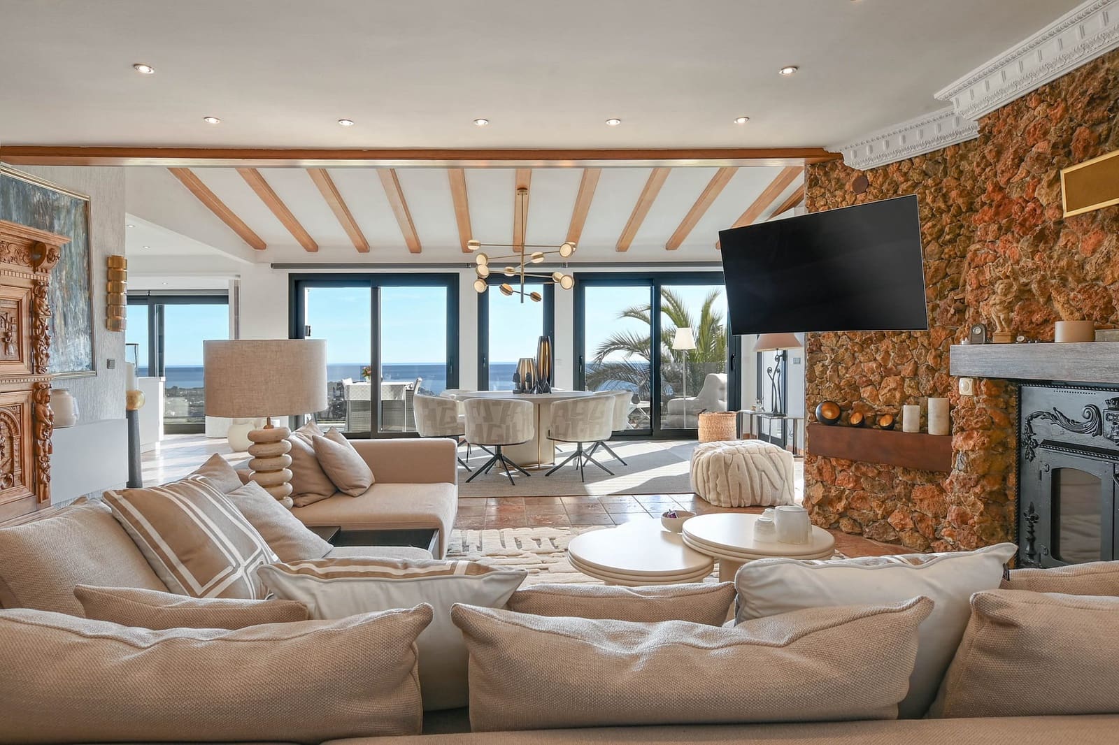 6 soveværelse Villa til salg i Benissa med swimmingpool garage - € 3.900.000 (Ref: 9997402)