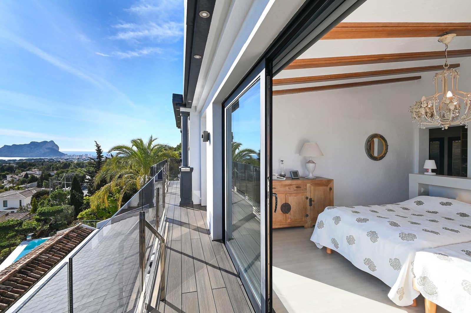 6 soveværelse Villa til salg i Benissa med swimmingpool garage - € 3.900.000 (Ref: 9997402)