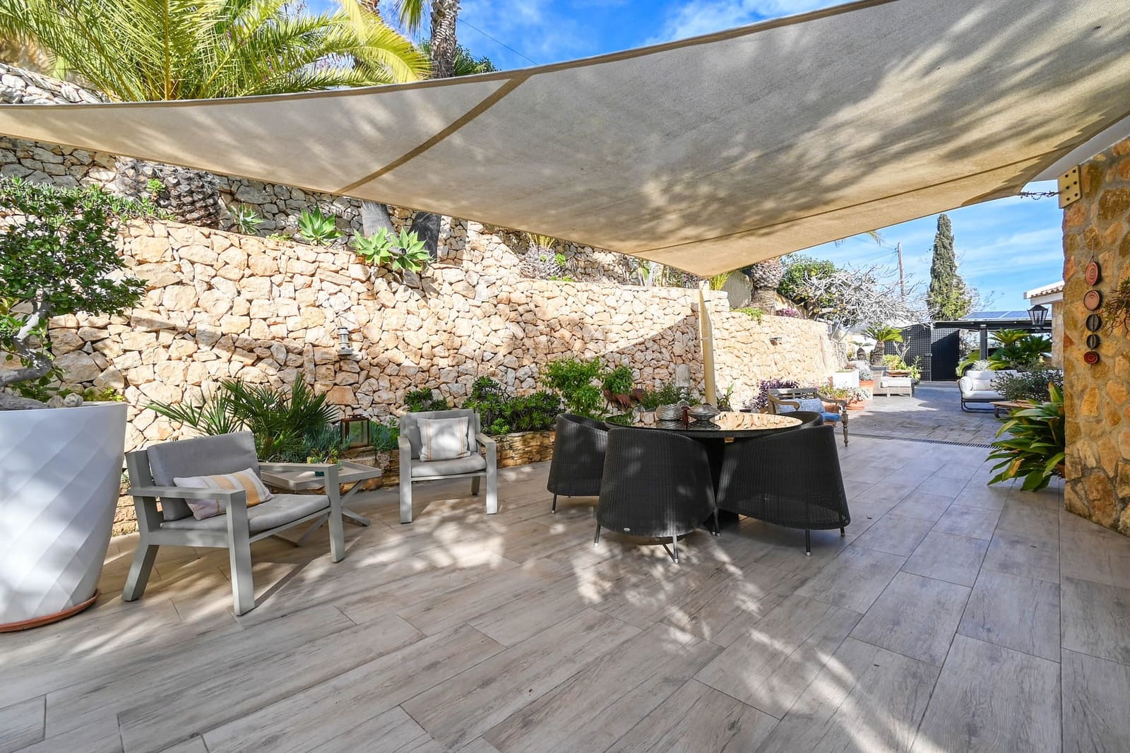 6 soveværelse Villa til salg i Benissa med swimmingpool garage - € 3.900.000 (Ref: 9997402)