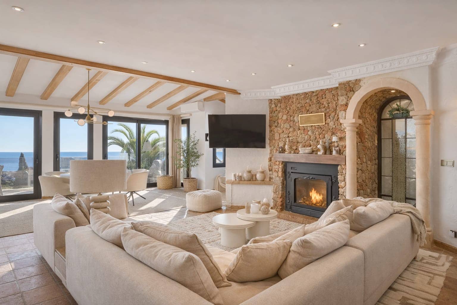 6 soveværelse Villa til salg i Benissa med swimmingpool garage - € 3.900.000 (Ref: 9997402)